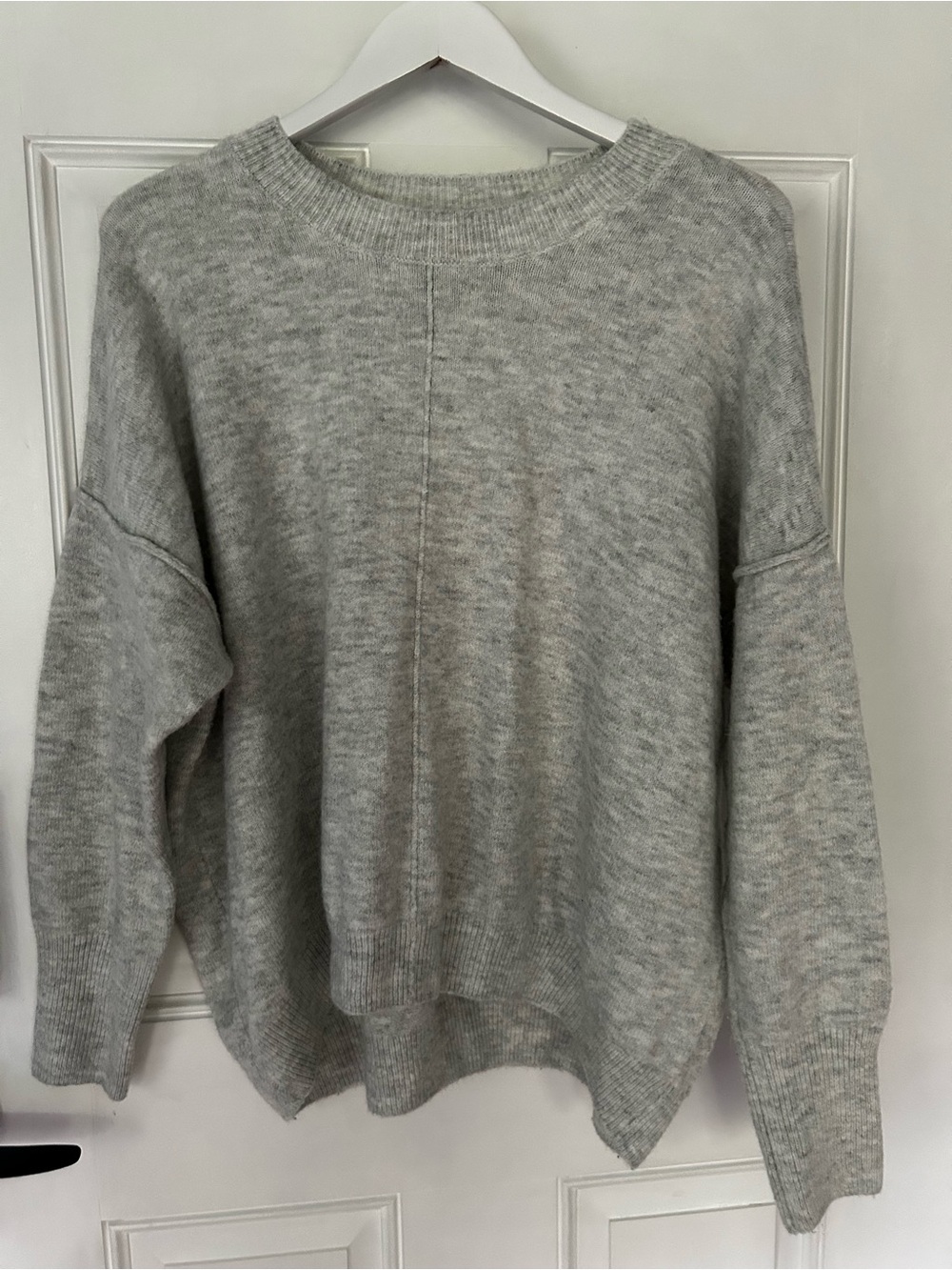 Vince Camuto Heather Light Gray Crewneck Sweater